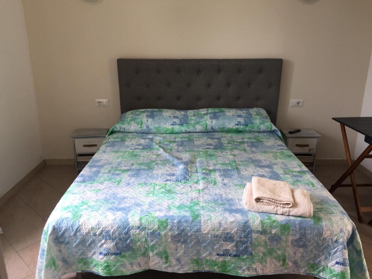 Sardegna Et Soleil In Appartement *