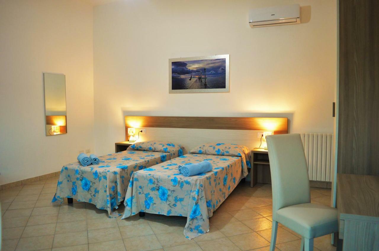 Sardegna Et Soleil In Appartement *
